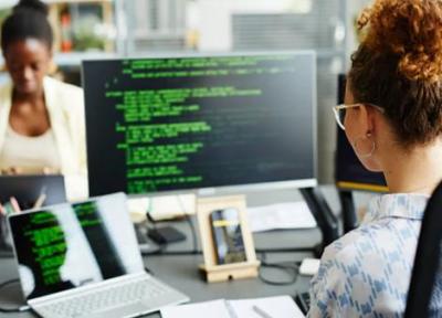 رایانش ابری چیست؟ معرفی 11 مثال از این فناوری رایانش ابری چیست؟ معرفی 11 مثال از این فناوری